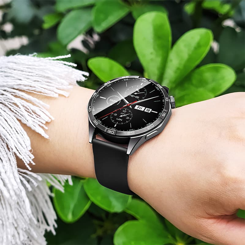 Correa HOCO WH11 usada en la muñeca con reloj inteligente