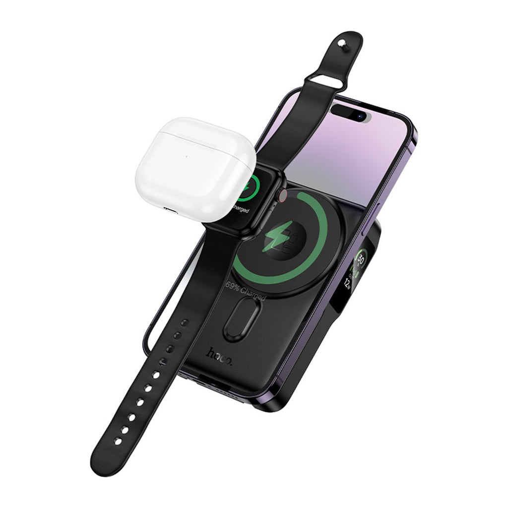 HOCO Q48 Core cargando un Apple Watch y audífonos inalámbricos