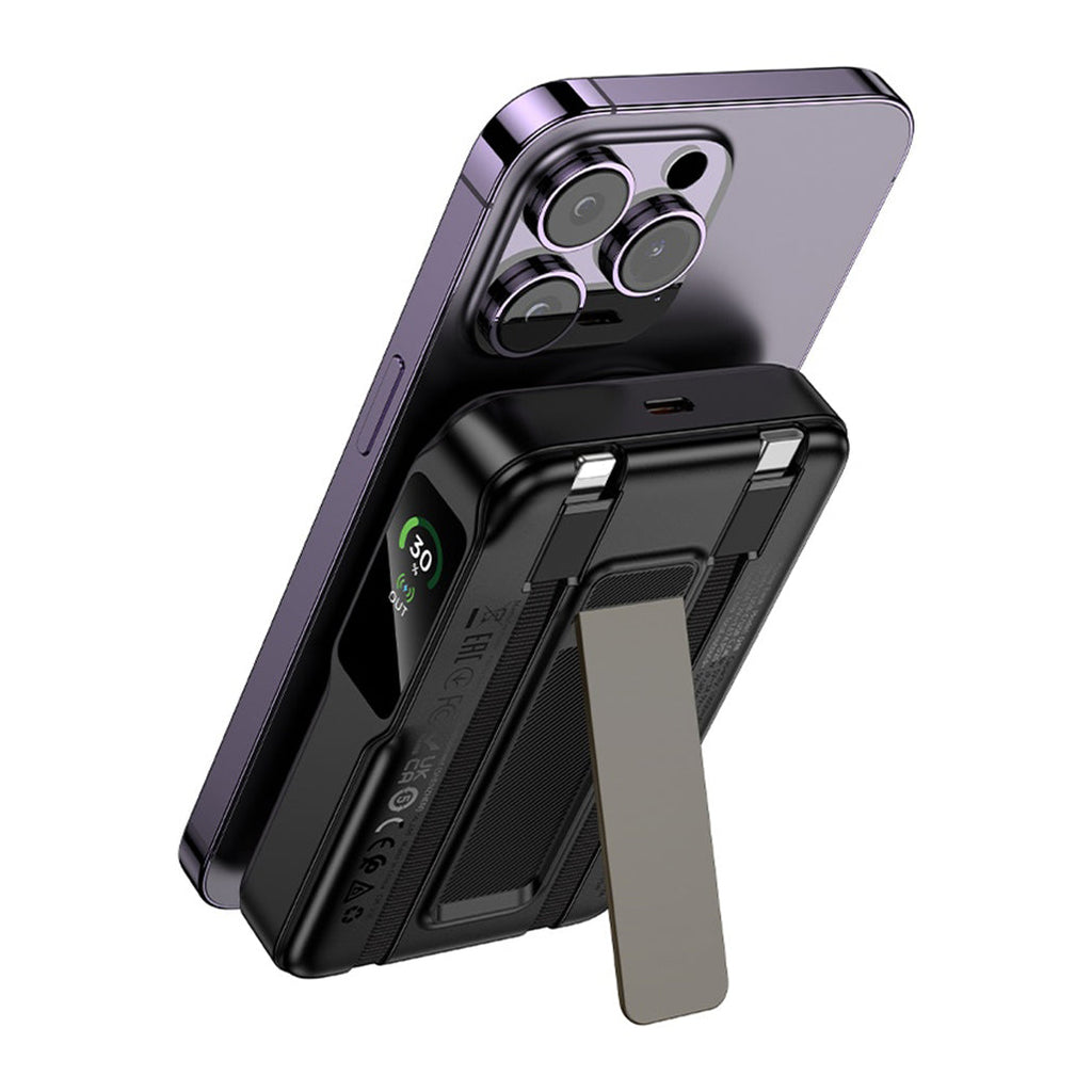 Soporte plegable del power bank HOCO Q48 Core con un iPhone