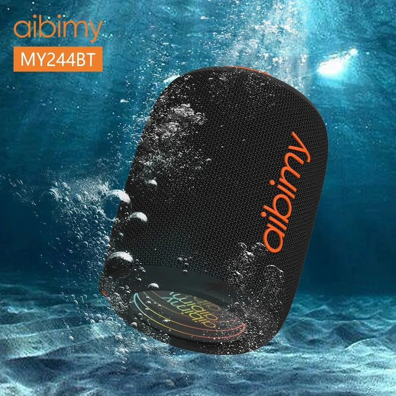 Parlante AIBIMY MY244BT negro con luces RGB encendidas y salpicaduras de agua